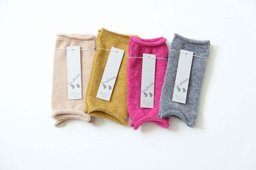 と尾州  やわらかショートリストウォーマー